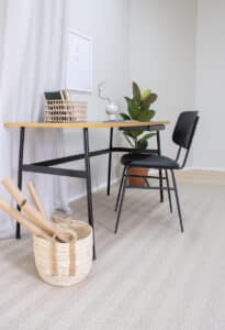 Trendikäs ja rouhea luonnonmateriaalista valmistettu Sisal. Sopii loistavasti vaikkapa etätoimistoon.