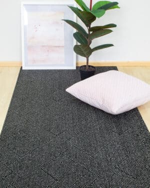Kaarna musta käytävämatto leveys 67cm