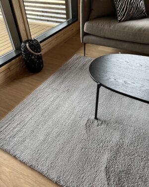 ohut harmaa mikrokuitumatto