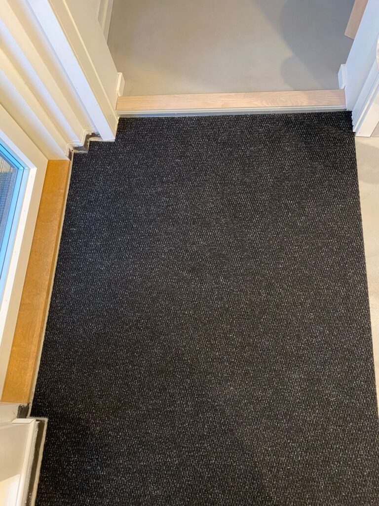 Image #2 from Nimetön