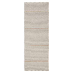 beige raidallinen muovimatto