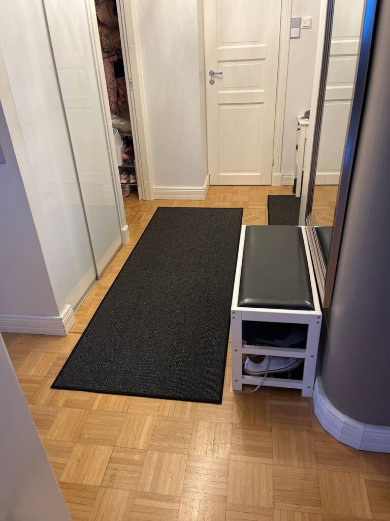 Image #1 from Nimetön