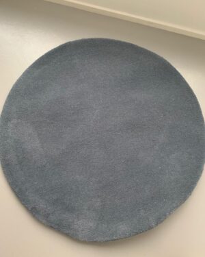 Plain käsintuftattu blue pyöreä
